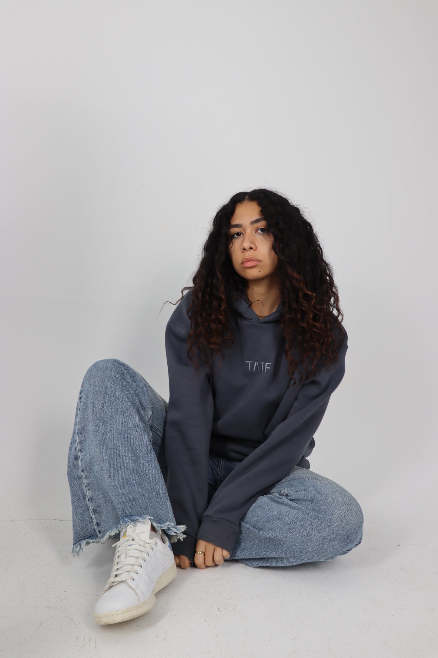 UNAVERAGE Hoodie